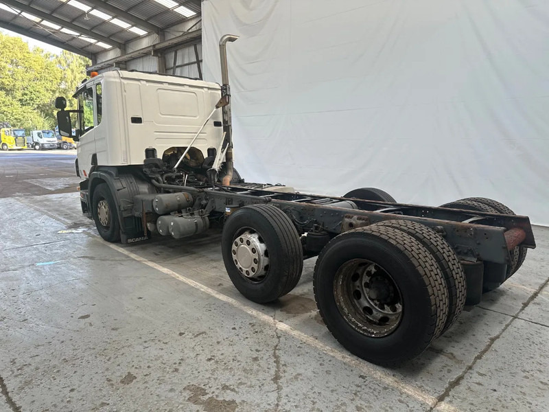 Scania P230 6X2 / Essieu relevable directionnel / Stuurbare liftas / Steerable lift axle / RETARDER / 481205 - Camião chassi: foto 3 Scania P230 6X2 / Essieu relevable directionnel / Stuurbare liftas / Steerable lift axle / RETARDER / 481205 - Camião chassi: foto 3