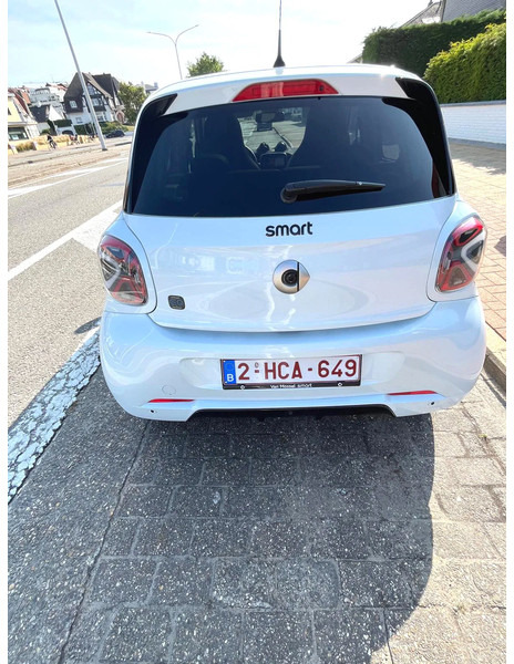 Smart Forfour ONE EQ / 100% ELECTRIC / BRABUS ALLOY WHEELS /EDITION ONE - Automóvel: foto 5 Smart Forfour ONE EQ / 100% ELECTRIC / BRABUS ALLOY WHEELS /EDITION ONE - Automóvel: foto 5