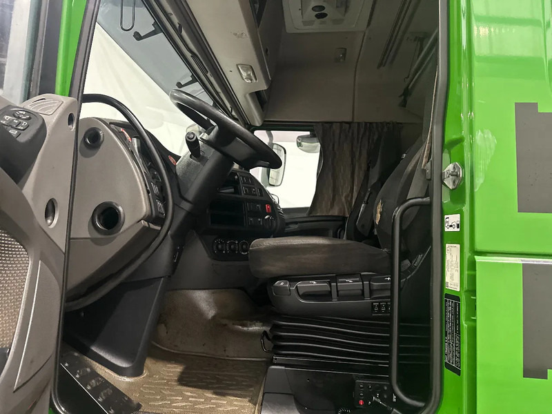 Tractor DAF XF 106.440 Spacecab - STANDAIRCO: foto 12