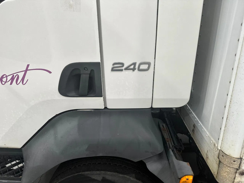 Volvo FL 240 VERHUISWAGEN / CAMION DE DÉMÉNAGEMENT - Camião furgão: foto 3 Volvo FL 240 VERHUISWAGEN / CAMION DE DÉMÉNAGEMENT - Camião furgão: foto 3