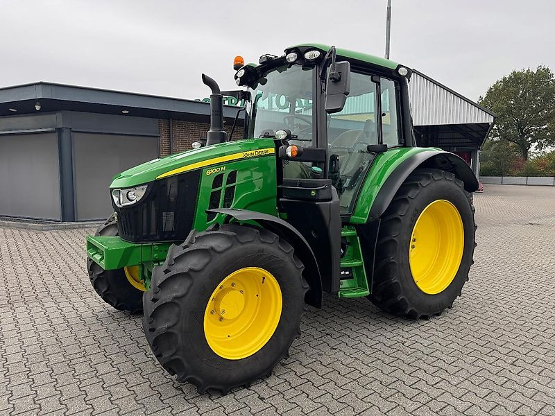 John Deere 6100M AQ40 2023 310 UUR TLS DEMO!!! - Trator: foto 1 John Deere 6100M AQ40 2023 310 UUR TLS DEMO!!! - Trator: foto 1
