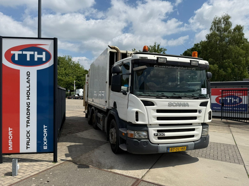 Scania P 230 DB 6X2/4 HNB NL Truck 327.000 km - Caminhão de lixo: foto 1 Scania P 230 DB 6X2/4 HNB NL Truck 327.000 km - Caminhão de lixo: foto 1