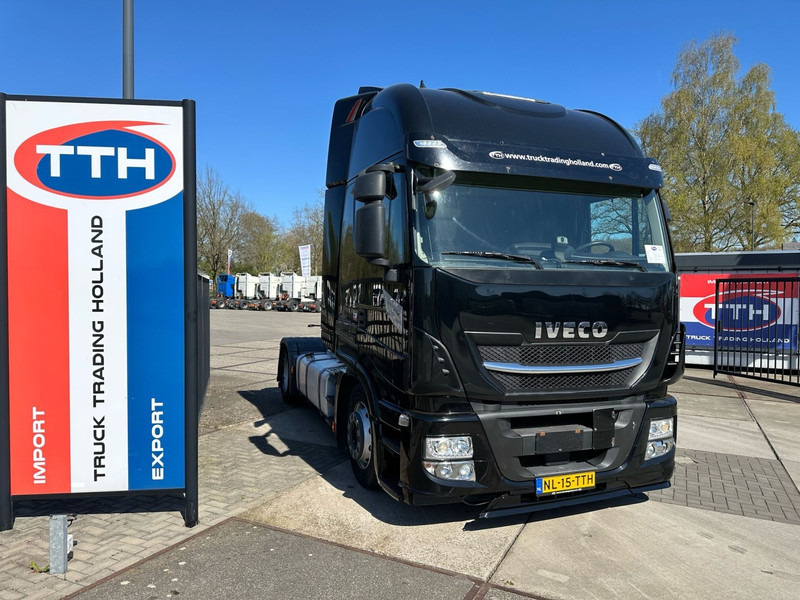 Iveco AS440S46T/FP-LT HI-WAY 2x fueltank height adjustable 5th wheel - Tractor: foto 1 Iveco AS440S46T/FP-LT HI-WAY 2x fueltank height adjustable 5th wheel - Tractor: foto 1