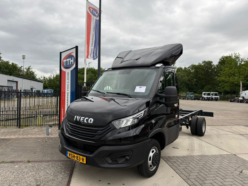 Iveco 40C18/35 Daily Holland vehicle in excellent quality - Veículo comercial: foto 2 Iveco 40C18/35 Daily Holland vehicle in excellent quality - Veículo comercial: foto 2