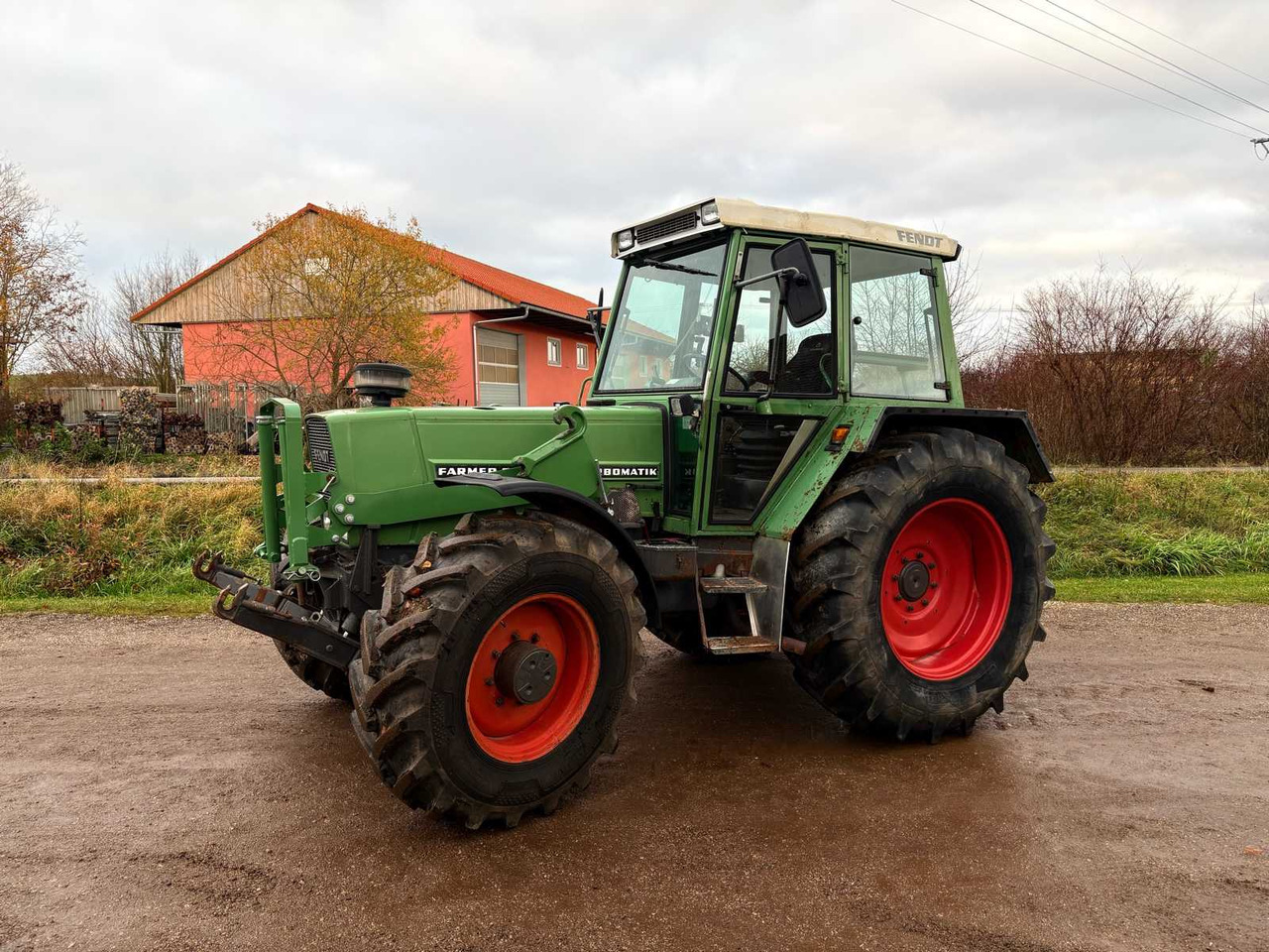 1990 FENDT FARMER 309 LSA TRACTOR - Trator: foto 2 1990 FENDT FARMER 309 LSA TRACTOR - Trator: foto 2