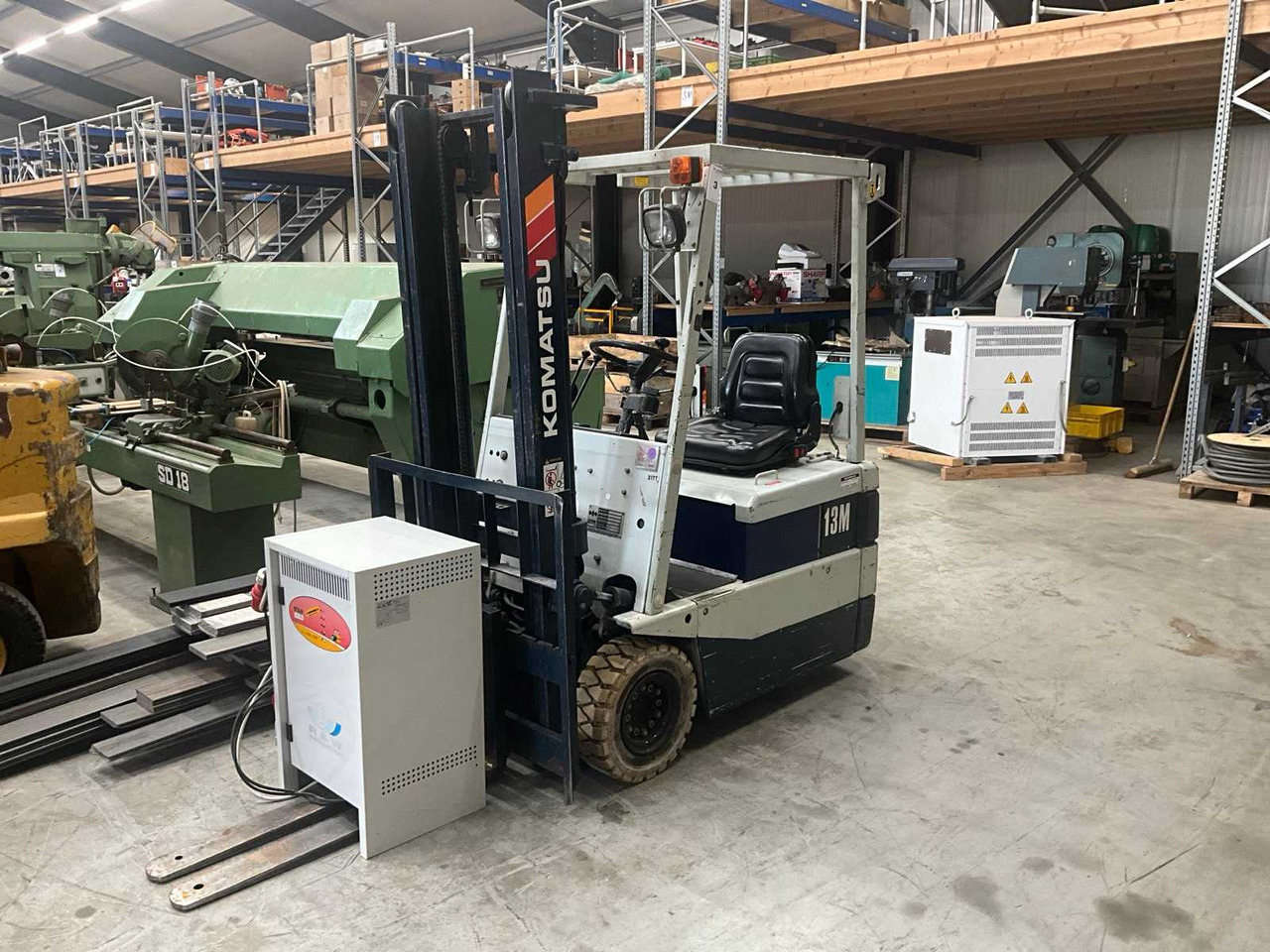 1991 KOMATSU FB13M-2 FORKLIFT - Empilhadeira: foto 1 1991 KOMATSU FB13M-2 FORKLIFT - Empilhadeira: foto 1