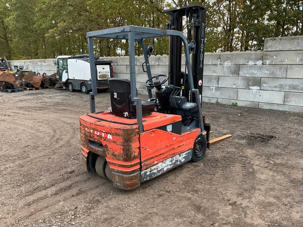 1993 TOYOTA 5FBE15 FORKLIFT - Empilhadeira: foto 5 1993 TOYOTA 5FBE15 FORKLIFT - Empilhadeira: foto 5