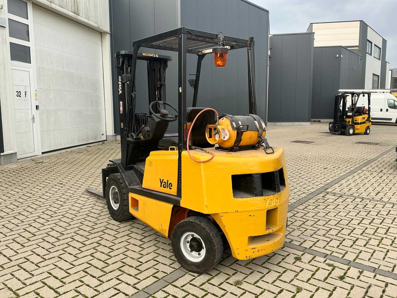 1993 YALE GLP25RE FORKLIFT - Empilhadeira: foto 3 1993 YALE GLP25RE FORKLIFT - Empilhadeira: foto 3