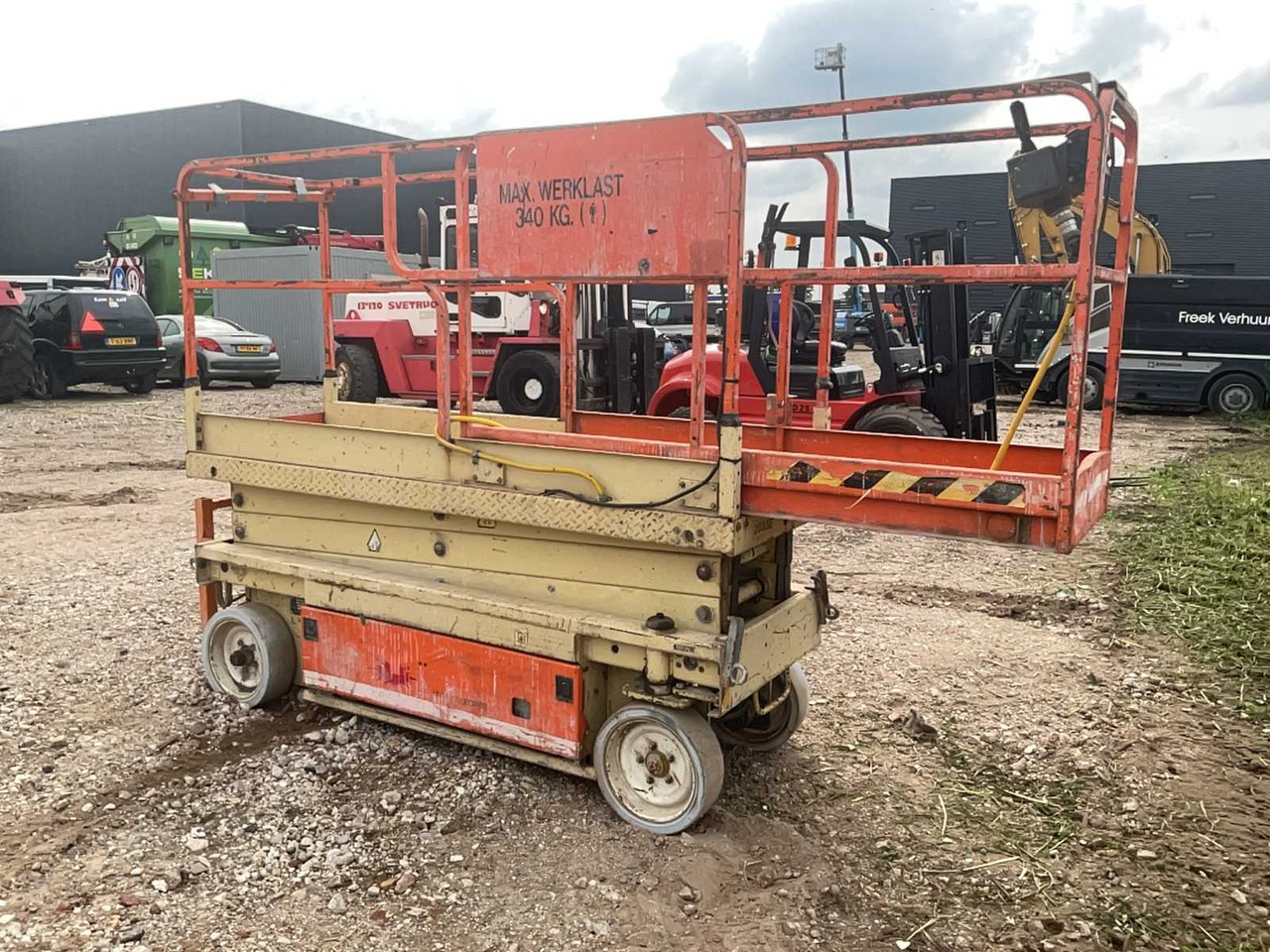 1997 JLG 2033-E SCISSOR LIFT - Plataforma aérea: foto 3 1997 JLG 2033-E SCISSOR LIFT - Plataforma aérea: foto 3