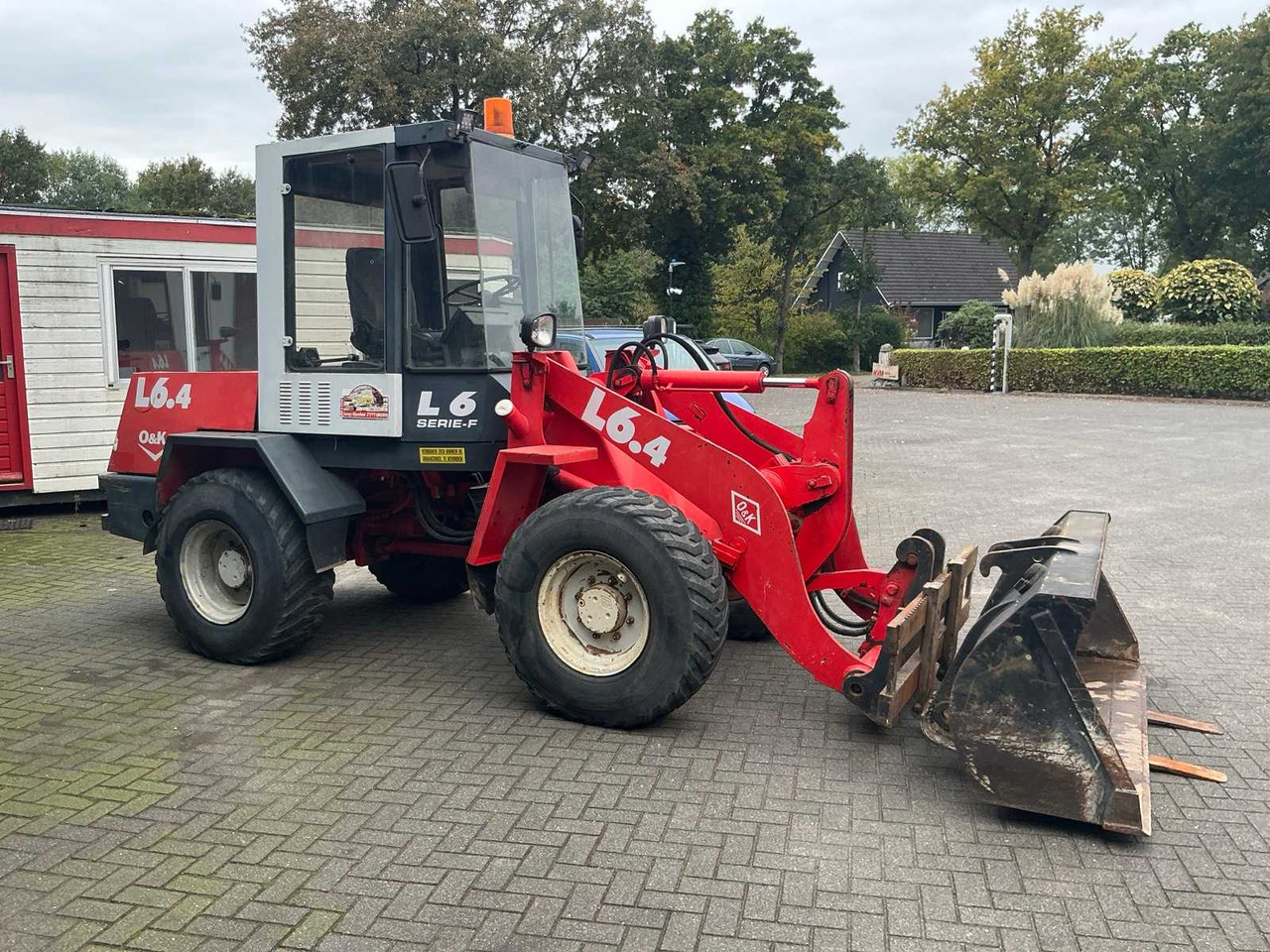 1997 O&K L6-4 SHOVEL / WHEEL LOADER - Pá carregadora de rodas: foto 3 1997 O&K L6-4 SHOVEL / WHEEL LOADER - Pá carregadora de rodas: foto 3