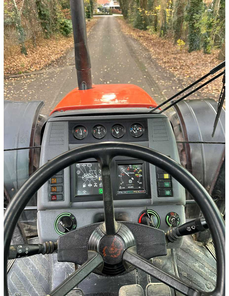 2000 SAME SILVER 130 FOUR-WHEEL DRIVE FARM TRACTOR - Trator: foto 4 2000 SAME SILVER 130 FOUR-WHEEL DRIVE FARM TRACTOR - Trator: foto 4