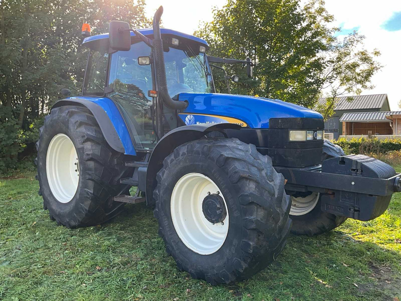 2006 NEW HOLLAND TM140 FOUR WHEEL DRIVE FARM TRACTOR - Trator: foto 4 2006 NEW HOLLAND TM140 FOUR WHEEL DRIVE FARM TRACTOR - Trator: foto 4