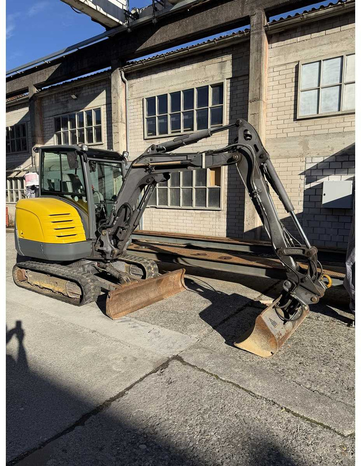 2009 VOLVO EC 35C-LLL MIDI EXCAVATOR - Escavadeira: foto 5 2009 VOLVO EC 35C-LLL MIDI EXCAVATOR - Escavadeira: foto 5