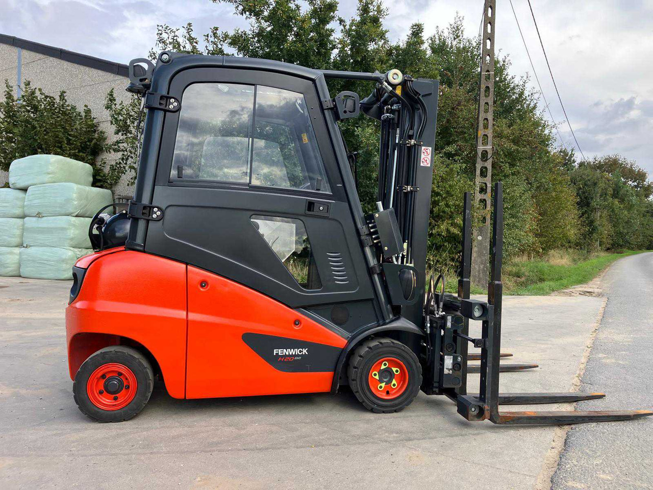 2015 LINDE H20T DOUBLE FORK FORKLIFT - Empilhadeira: foto 4 2015 LINDE H20T DOUBLE FORK FORKLIFT - Empilhadeira: foto 4