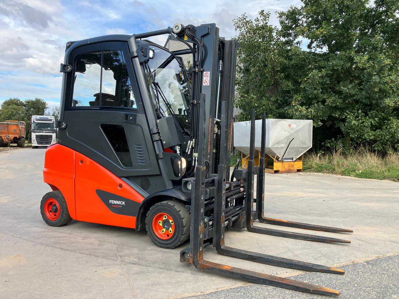 2015 LINDE H20T DOUBLE FORK FORKLIFT - Empilhadeira: foto 3 2015 LINDE H20T DOUBLE FORK FORKLIFT - Empilhadeira: foto 3