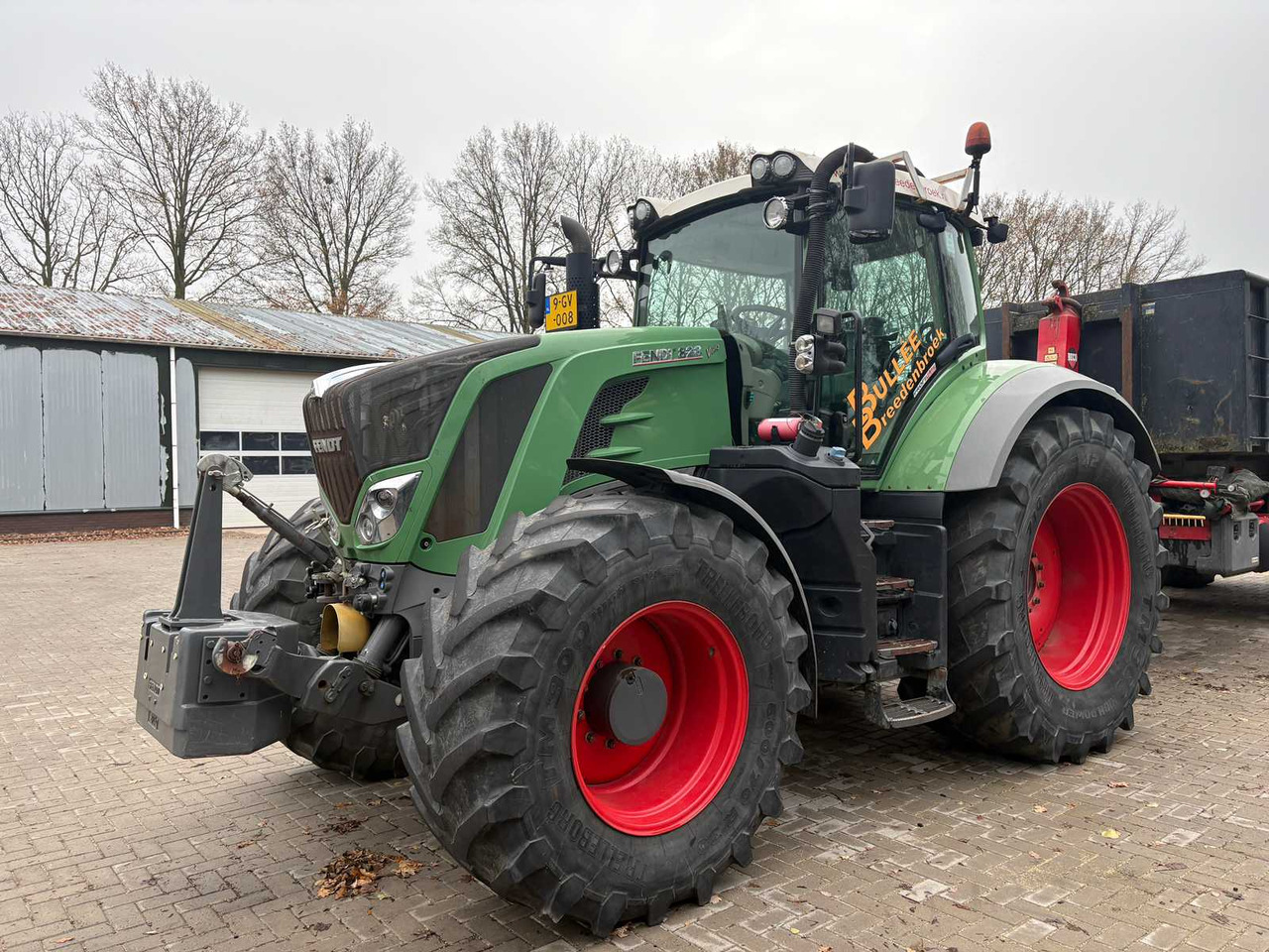 2016 FENDT 828 VARIO S4 PROFI PLUS RUFA ALL-WHEEL DRIVE FARM TRACTOR - Trator: foto 1 2016 FENDT 828 VARIO S4 PROFI PLUS RUFA ALL-WHEEL DRIVE FARM TRACTOR - Trator: foto 1