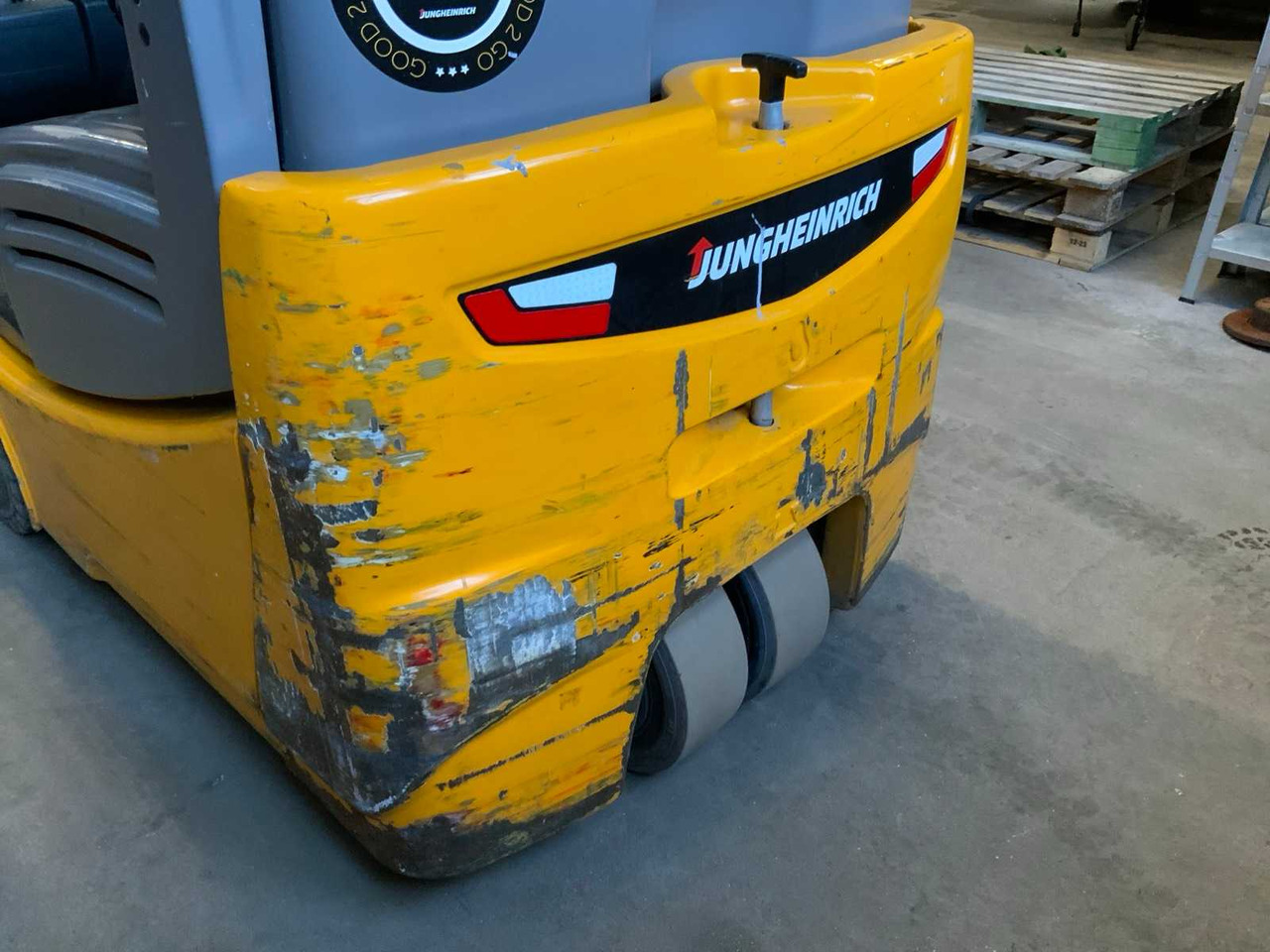 2016 JUNGHEINRICH EFG215 FORKLIFT - Empilhadeira: foto 4 2016 JUNGHEINRICH EFG215 FORKLIFT - Empilhadeira: foto 4