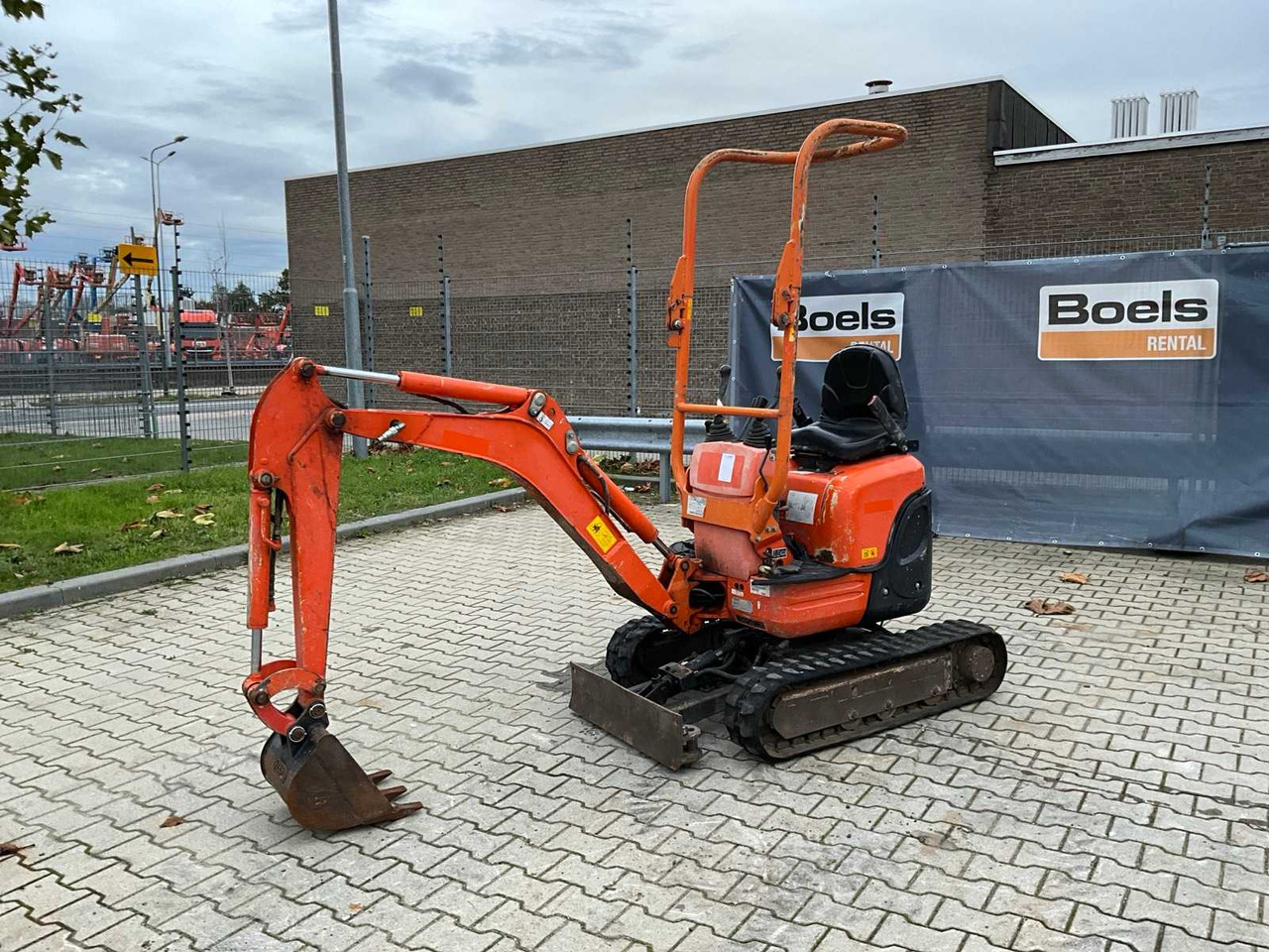 2016 KUBOTA U10-3 VHG MINI EXCAVATOR - Mini escavadeira: foto 1 2016 KUBOTA U10-3 VHG MINI EXCAVATOR - Mini escavadeira: foto 1