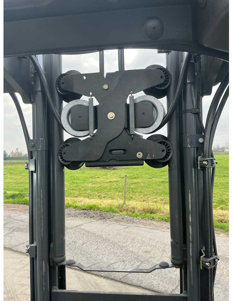 2017 LINDE E20PL-02 FORKLIFT - Empilhadeira: foto 5 2017 LINDE E20PL-02 FORKLIFT - Empilhadeira: foto 5