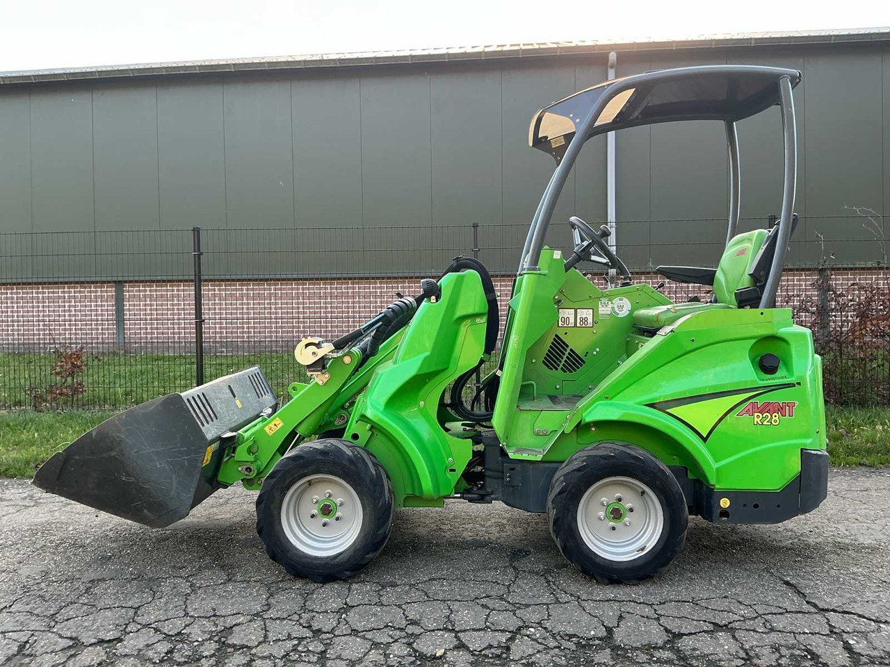 2018 AVANT M528 SHOVEL - Pá carregadora de rodas: foto 2 2018 AVANT M528 SHOVEL - Pá carregadora de rodas: foto 2