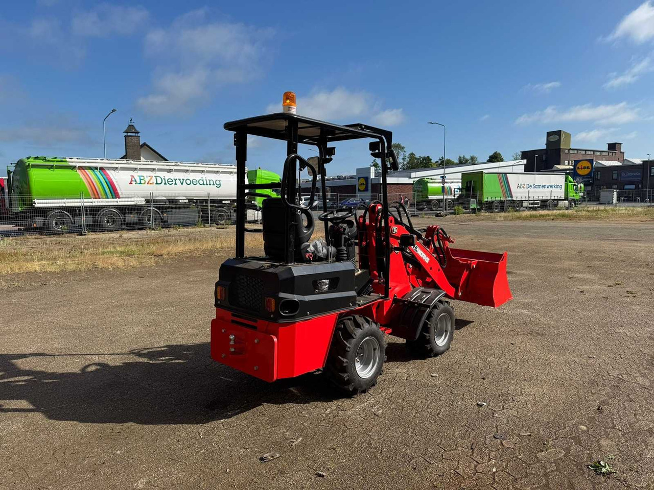 2024 STAHLWORKS R906 SHOVEL - Pá carregadora de rodas: foto 3 2024 STAHLWORKS R906 SHOVEL - Pá carregadora de rodas: foto 3