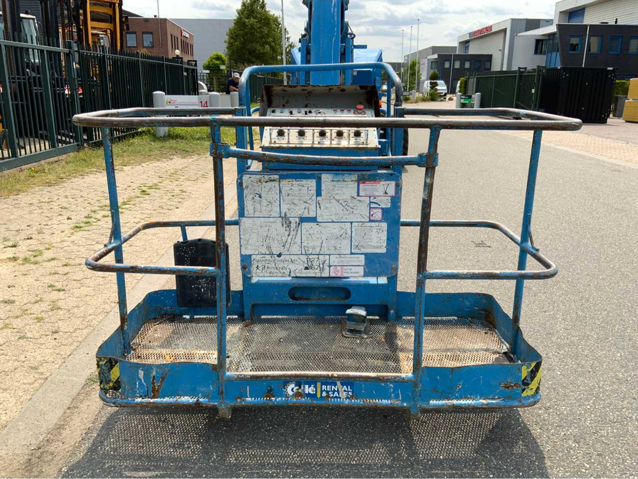 AICHI - SP21AJ - AERIAL PLATFORM DIESEL 23 METERS WORKING HEIGHT - Plataforma aérea: foto 4 AICHI - SP21AJ - AERIAL PLATFORM DIESEL 23 METERS WORKING HEIGHT - Plataforma aérea: foto 4