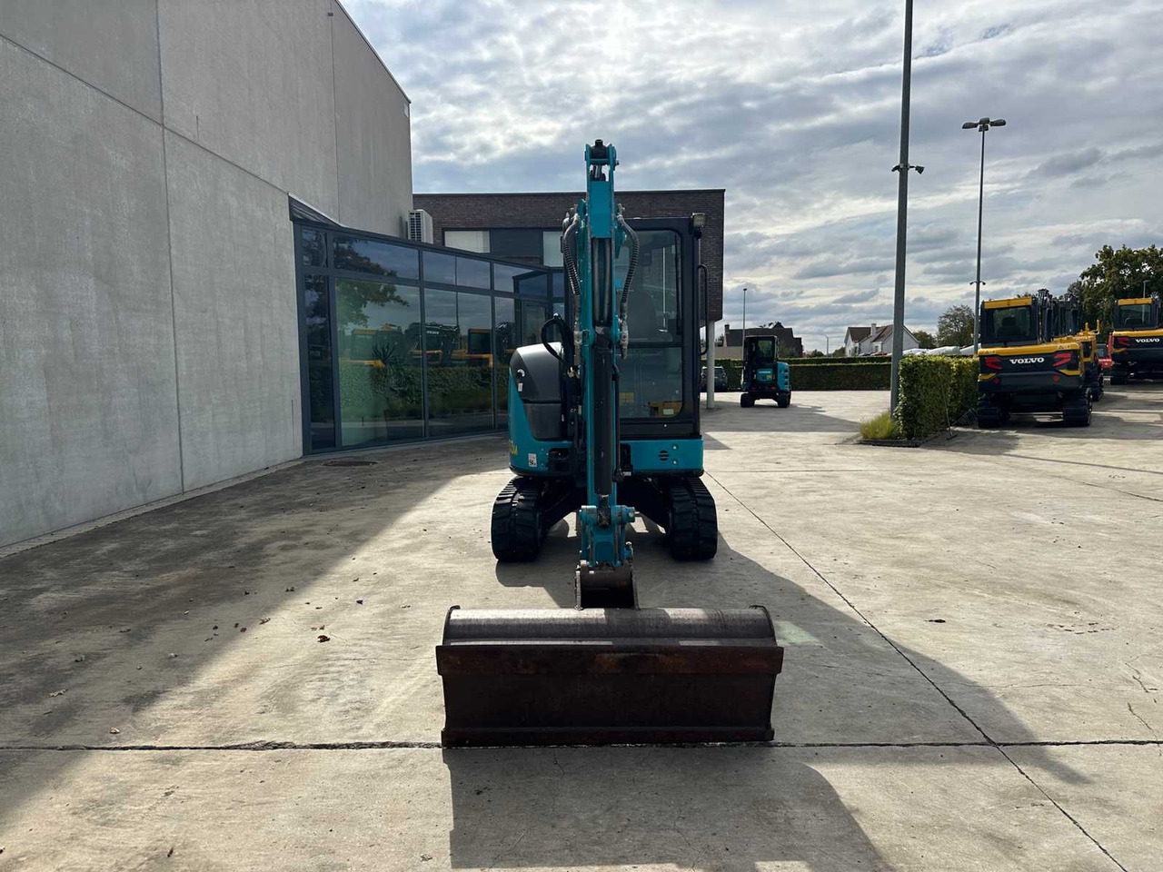 AIRMAN - 2023 - AX33U-7 - MIDI EXCAVATOR - Escavadeira: foto 2 AIRMAN - 2023 - AX33U-7 - MIDI EXCAVATOR - Escavadeira: foto 2