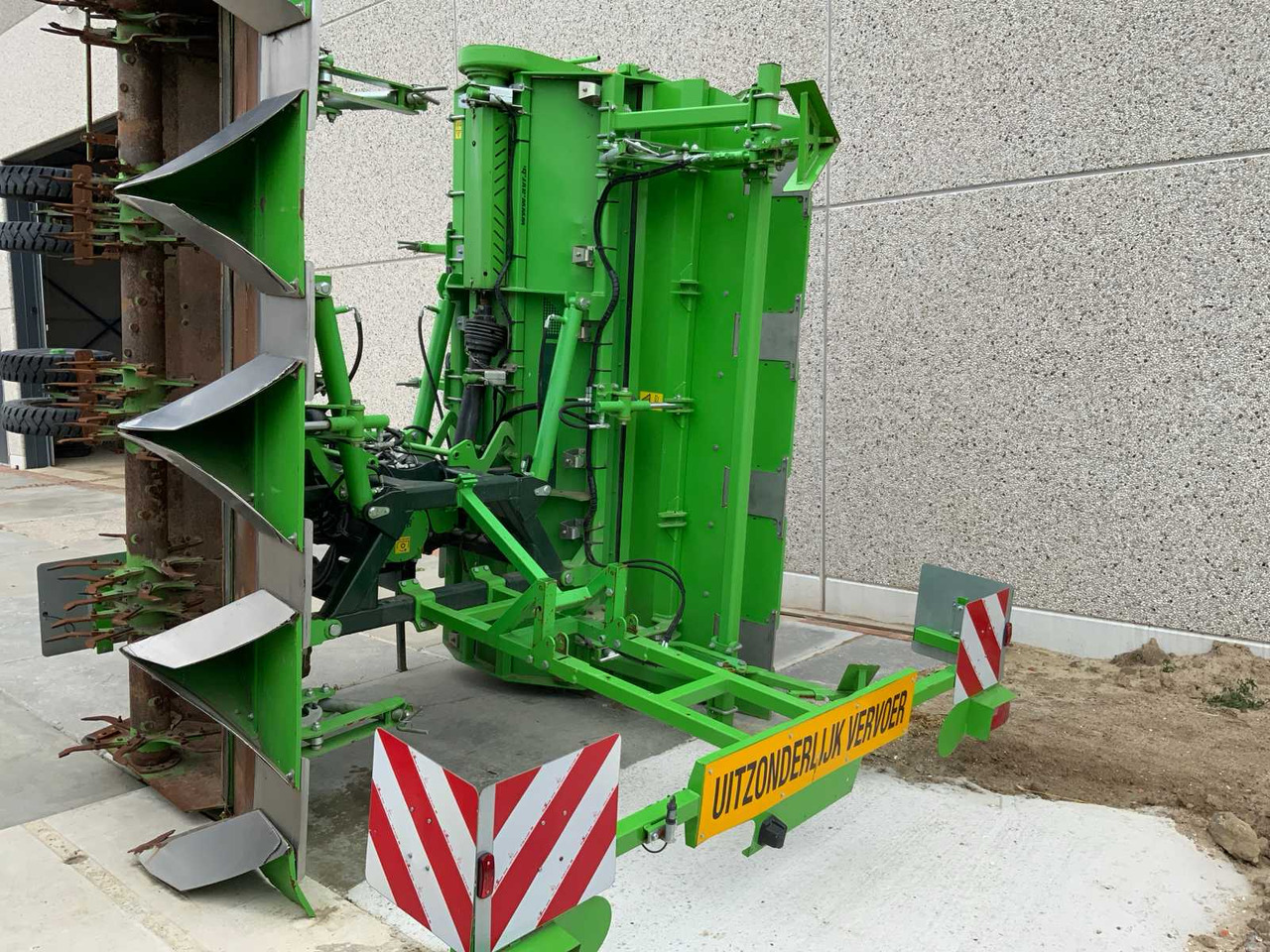 AVG Ge-Force HD 8X75 - Fresa agrícola: foto 4 AVG Ge-Force HD 8X75 - Fresa agrícola: foto 4