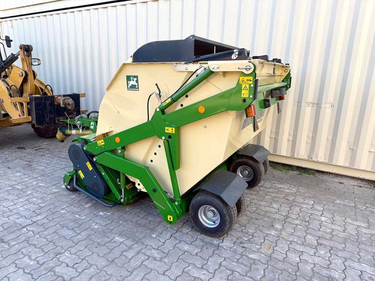 Amazone Grasshopper GHS 1800 Drive - Equipamentos para jardinagem: foto 3 Amazone Grasshopper GHS 1800 Drive - Equipamentos para jardinagem: foto 3