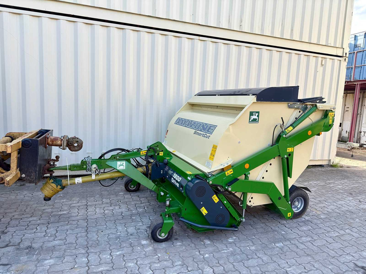 Amazone Grasshopper GHS 1800 Drive - Equipamentos para jardinagem: foto 1 Amazone Grasshopper GHS 1800 Drive - Equipamentos para jardinagem: foto 1