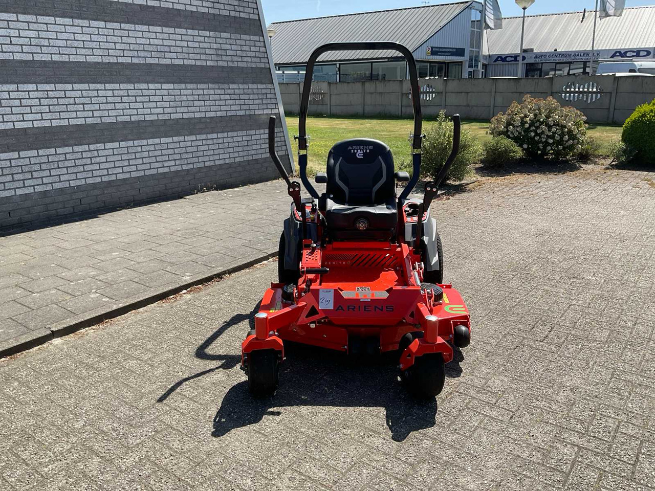 Ariens Zenith E48 - Cortador de grama: foto 2 Ariens Zenith E48 - Cortador de grama: foto 2