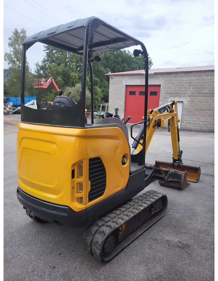 BOBCAT - 2018 - E17 - MINI EXCAVATOR - Mini escavadeira: foto 3 BOBCAT - 2018 - E17 - MINI EXCAVATOR - Mini escavadeira: foto 3