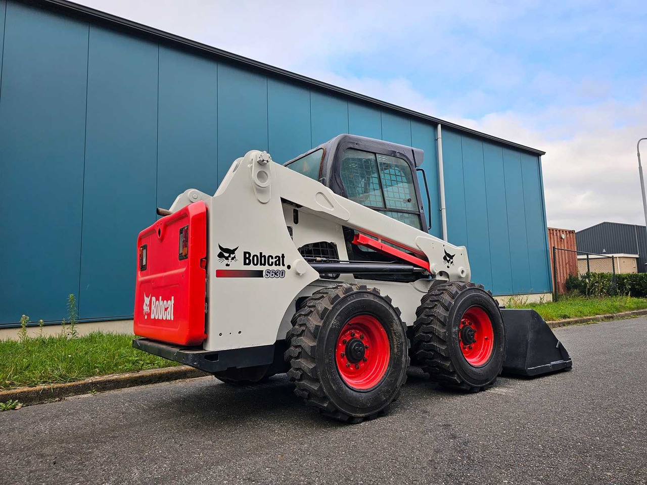 Bobcat S630 - Mini pá carregadora: foto 5 Bobcat S630 - Mini pá carregadora: foto 5
