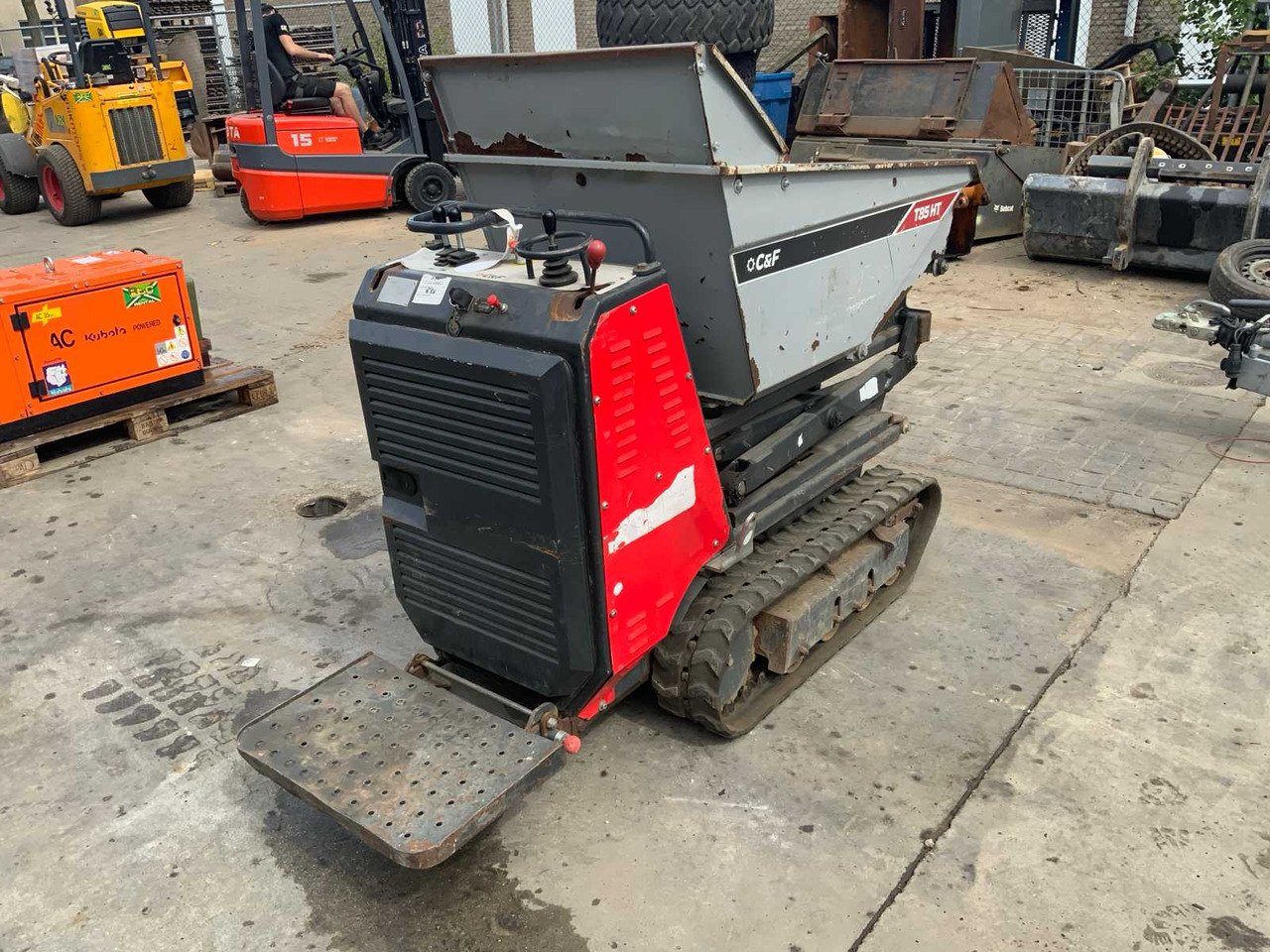 C&F T85 HT Traker - Dumper: foto 4 C&F T85 HT Traker - Dumper: foto 4