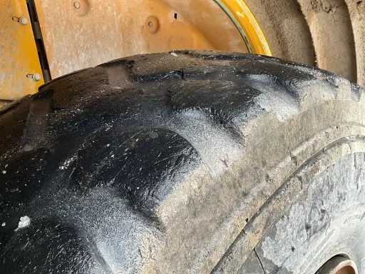 Pá carregadora de rodas CAT 972H: foto 22