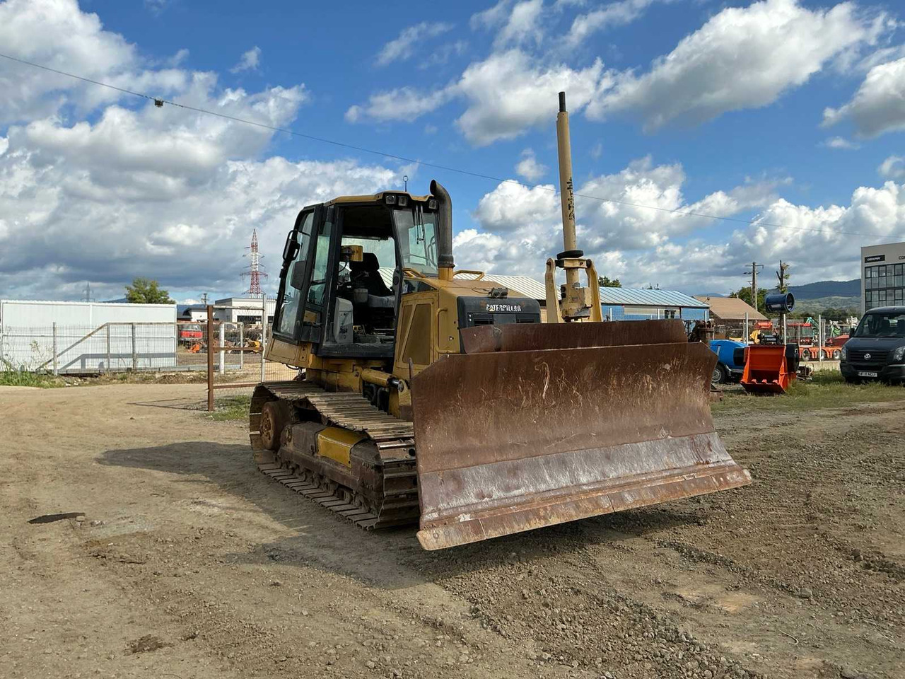CATERPILLAR - D6K - BULLDOZER - 2008 - Buldôzer: foto 2 CATERPILLAR - D6K - BULLDOZER - 2008 - Buldôzer: foto 2