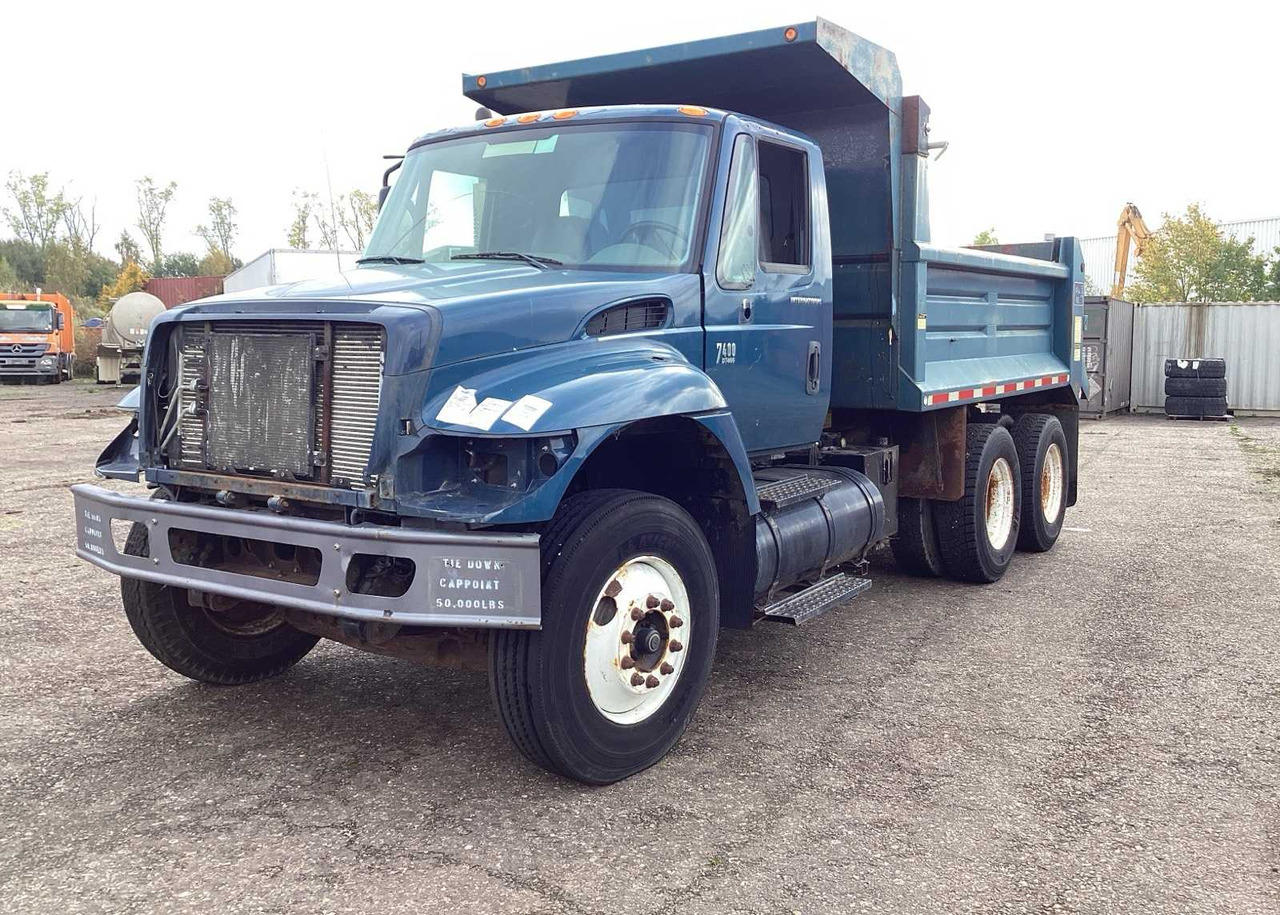 2006 INTERNATIONAL 7400 SFA 6X4 TRUCK - Camião: foto 1 2006 INTERNATIONAL 7400 SFA 6X4 TRUCK - Camião: foto 1