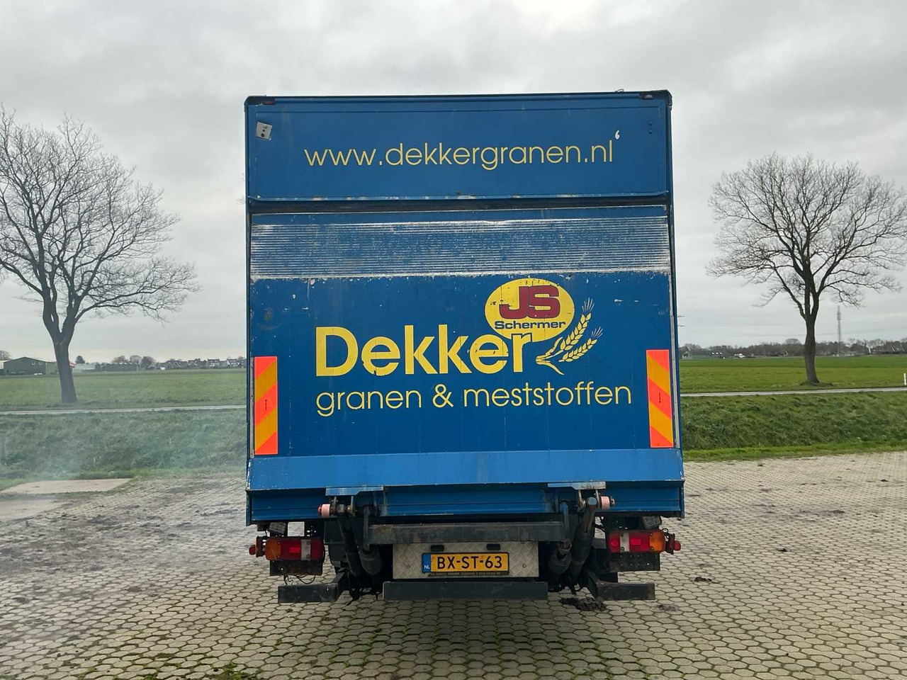 2010 MAN TGL 12.180 4X2 BL EEV TRUCK - Camião: foto 5 2010 MAN TGL 12.180 4X2 BL EEV TRUCK - Camião: foto 5