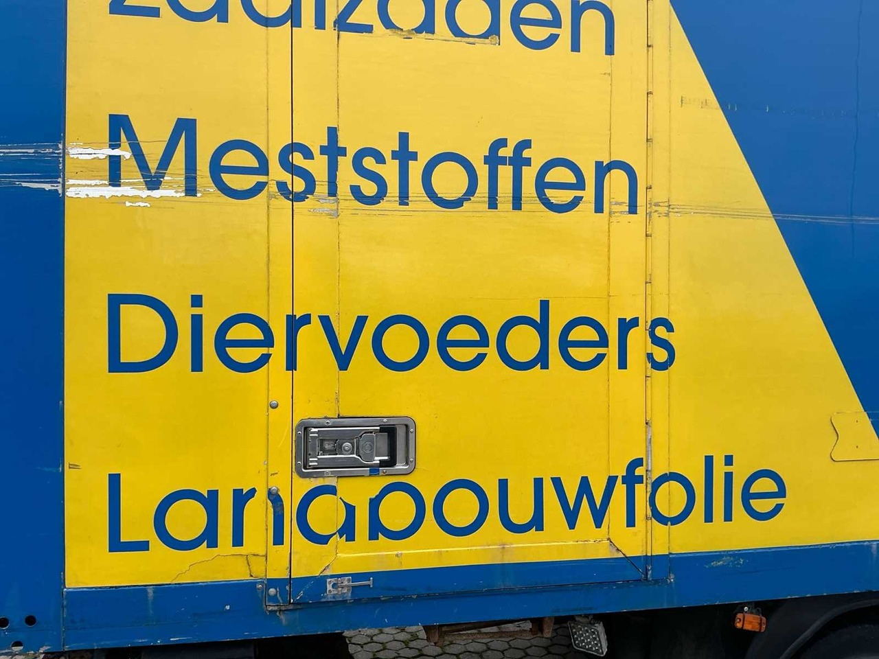 Camião 2010 MAN TGL 12.180 4X2 BL EEV TRUCK: foto 17 Camião 2010 MAN TGL 12.180 4X2 BL EEV TRUCK: foto 17