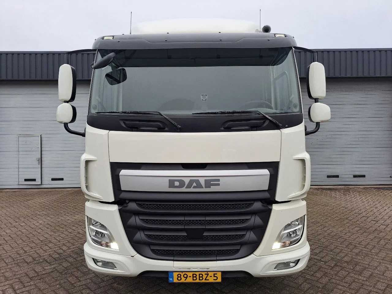 2013 DAF CF 290 TRUCK - Camião: foto 2 2013 DAF CF 290 TRUCK - Camião: foto 2