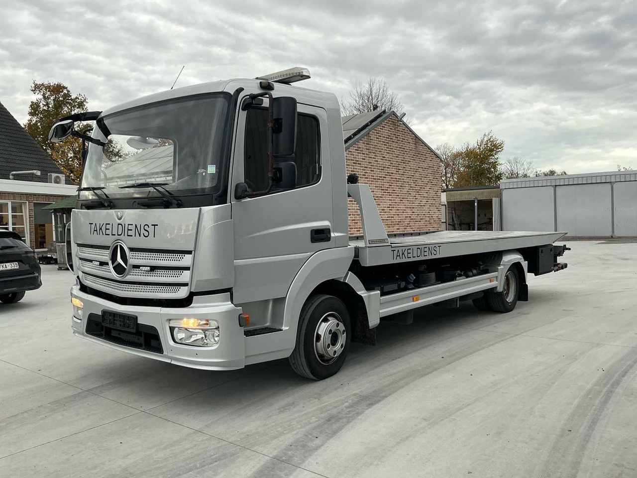 2015 MERCEDES-BENZ ATEGO TRUCK TOW TRUCK - Camião: foto 1 2015 MERCEDES-BENZ ATEGO TRUCK TOW TRUCK - Camião: foto 1