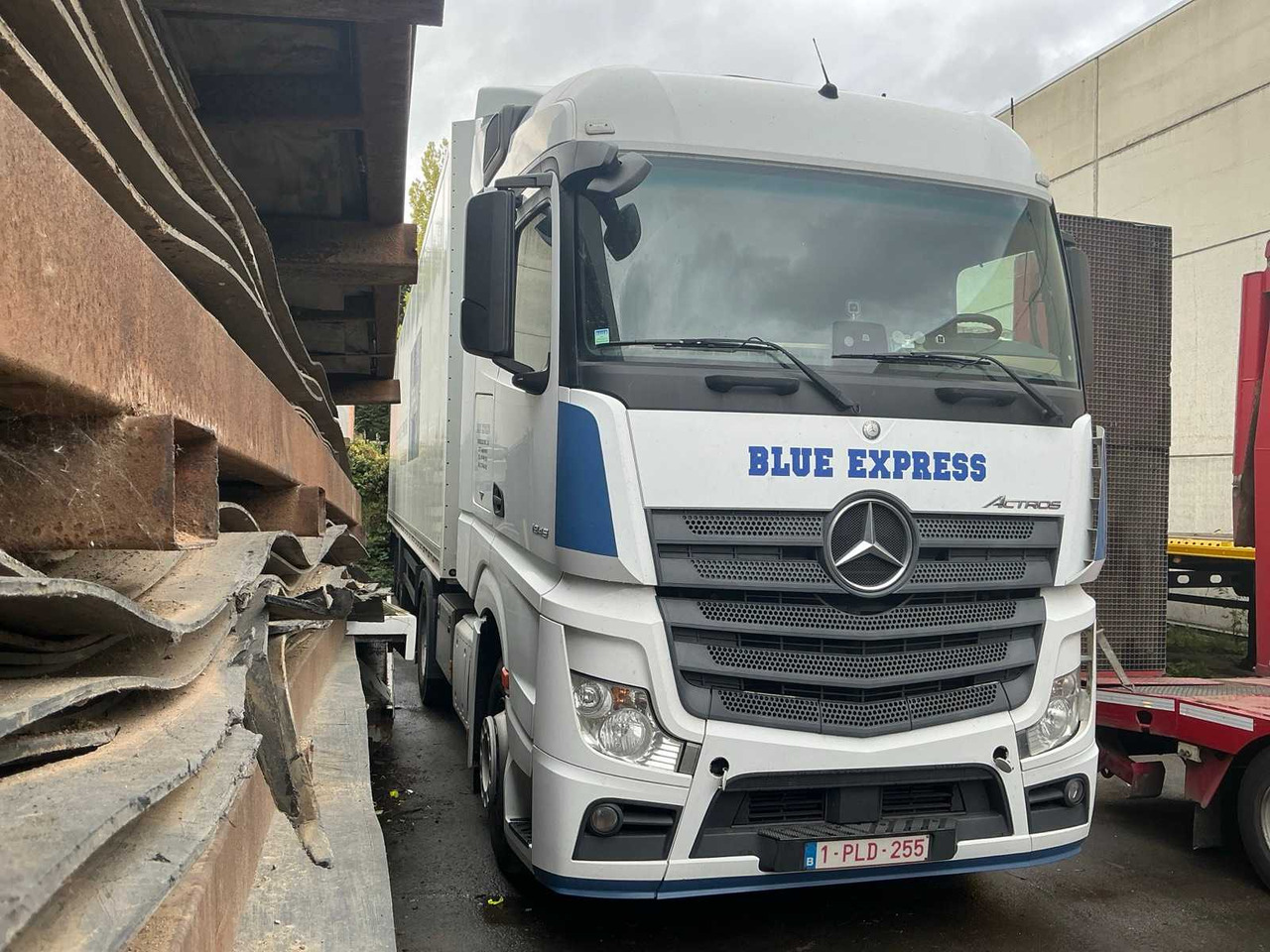 2016 MERCEDES-BENZ ACTROS 1945 TRUCK TRACTOR - Camião: foto 3 2016 MERCEDES-BENZ ACTROS 1945 TRUCK TRACTOR - Camião: foto 3