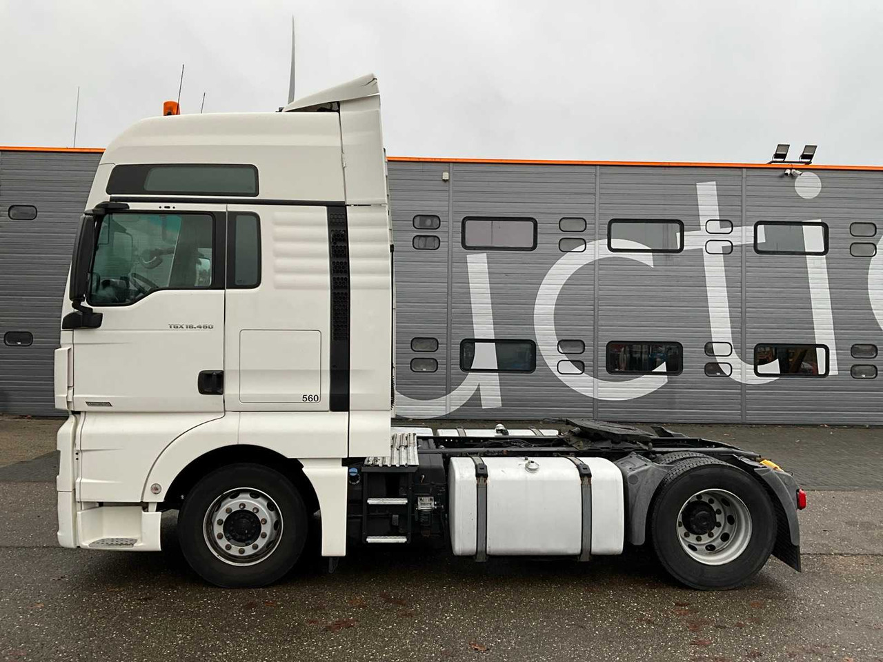 2018 MAN TGX 18.460 4X2 EURO6 TRUCK - Camião: foto 2 2018 MAN TGX 18.460 4X2 EURO6 TRUCK - Camião: foto 2