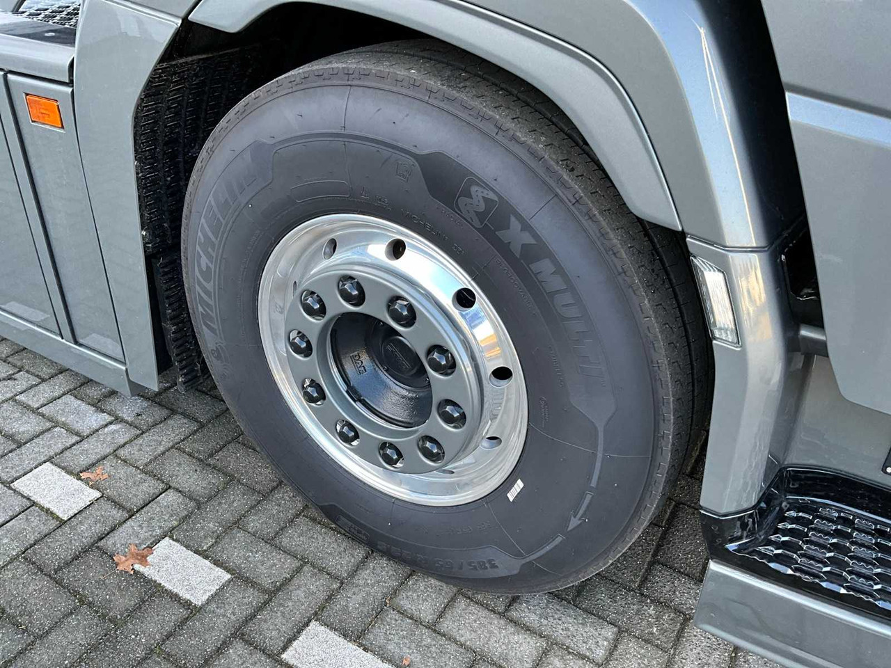 Camião 2024 DAF XG+ 530 FTG SHOWTRUCK 24-BVZ-2: foto 12