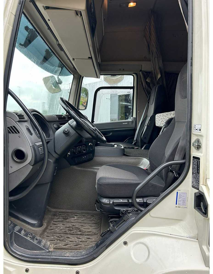 DAF - CF 460 FT SPACECAB - TRUCK - Camião: foto 4 DAF - CF 460 FT SPACECAB - TRUCK - Camião: foto 4