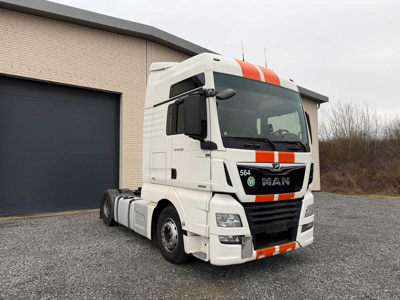 MAN - TGX 18.460 - 2018 - TRACTOR UNIT - Camião: foto 2 MAN - TGX 18.460 - 2018 - TRACTOR UNIT - Camião: foto 2