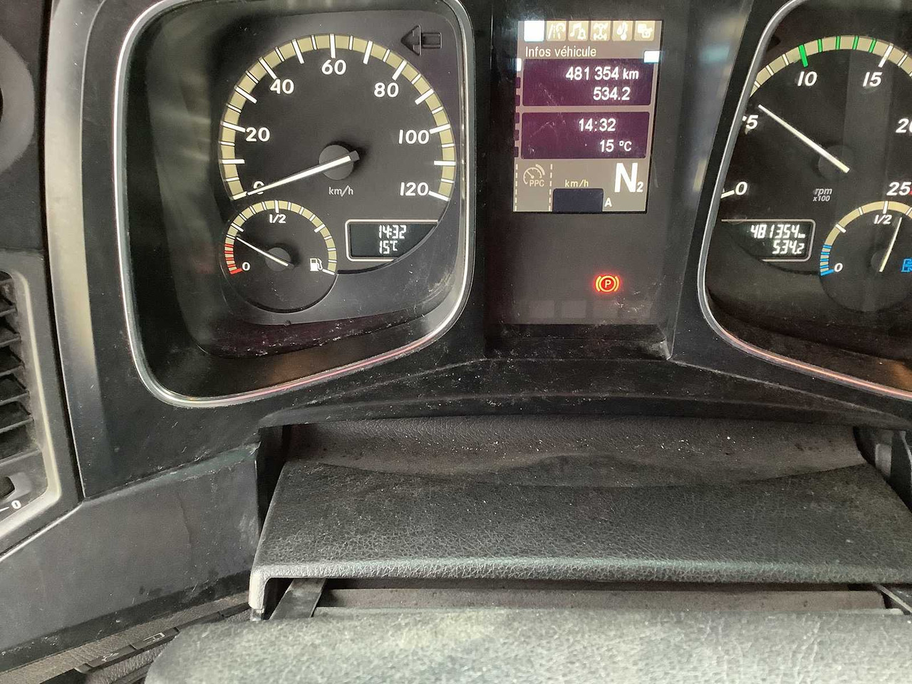 MERCEDES-BENZ - ACTROS - TRUCK - 2019 - Camião: foto 3 MERCEDES-BENZ - ACTROS - TRUCK - 2019 - Camião: foto 3