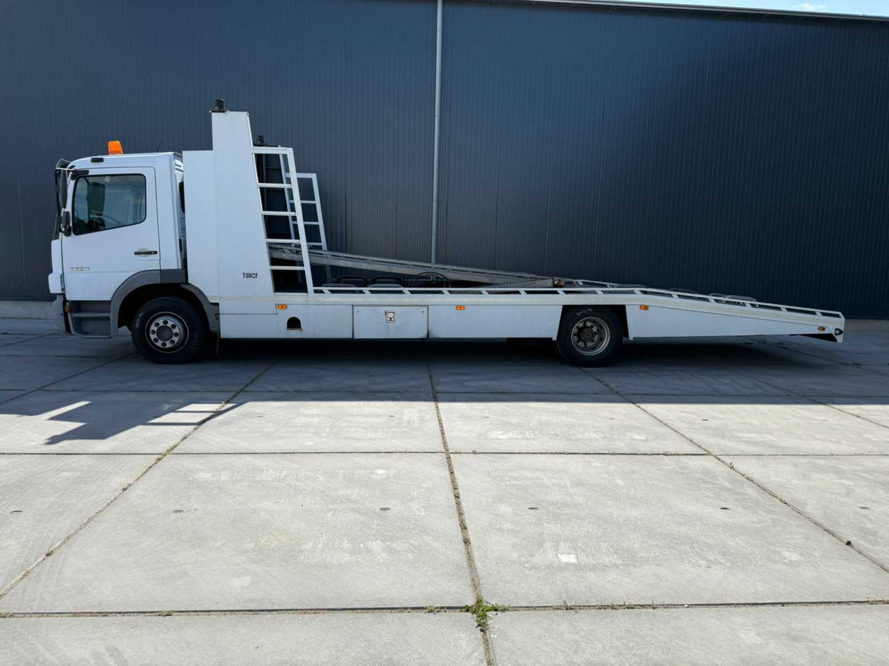 MERCEDES-BENZ - TIJHOF CAR TRANSPORTER - ATEGO 1223 - TRUCK - 2007 - Camião: foto 2 MERCEDES-BENZ - TIJHOF CAR TRANSPORTER - ATEGO 1223 - TRUCK - 2007 - Camião: foto 2