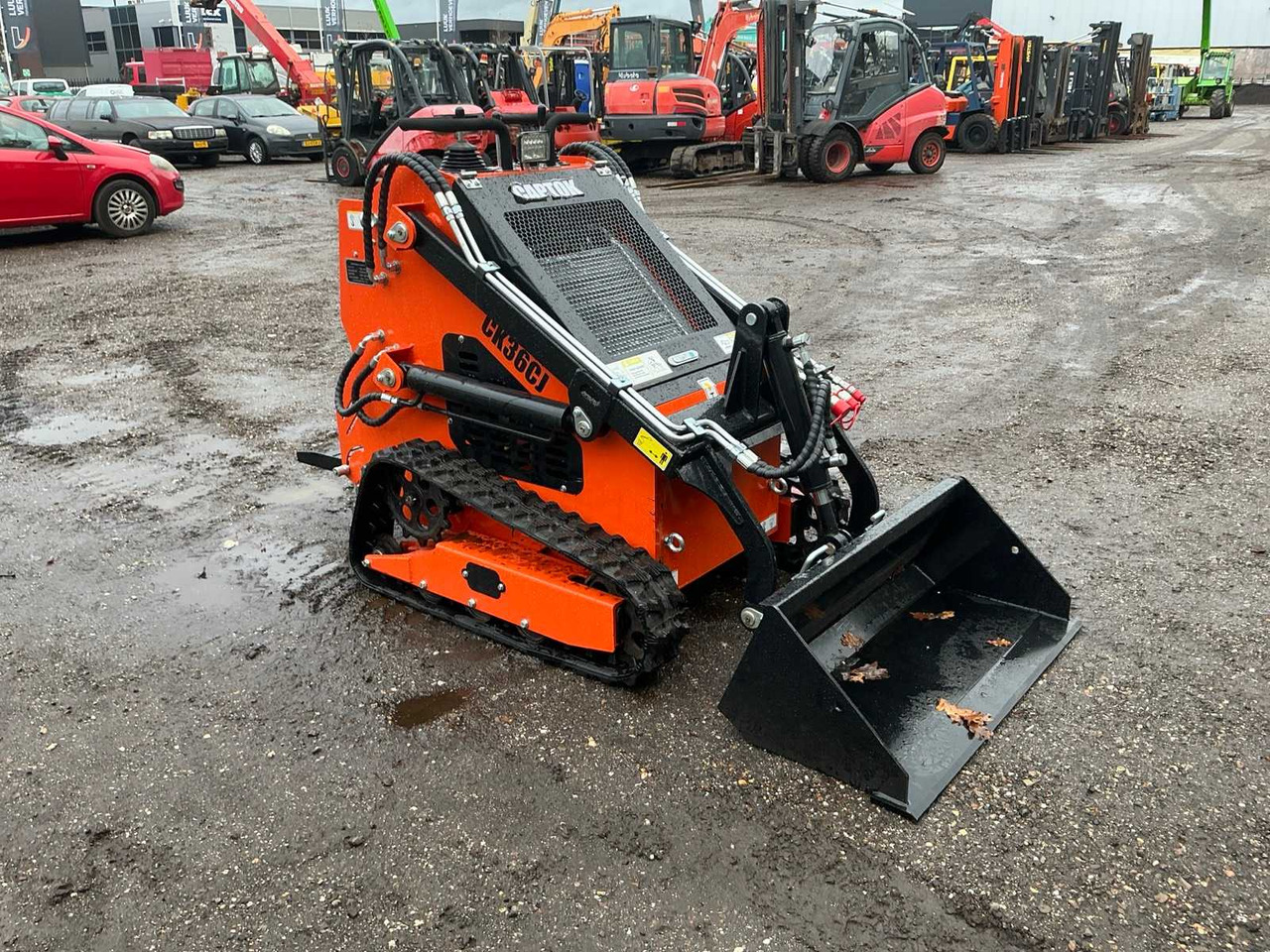 Mini pá carregadora Captok 36C: foto 8 Mini pá carregadora Captok 36C: foto 8