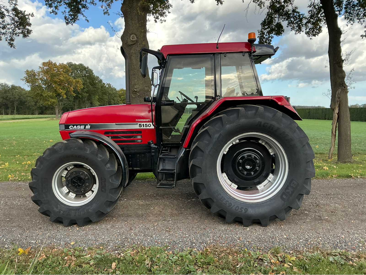 Case IH Maxxum 5150 - Trator: foto 2 Case IH Maxxum 5150 - Trator: foto 2